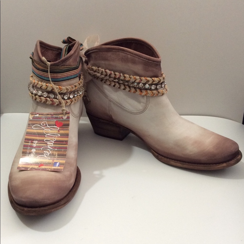 ❤️NWT Felmini Portugal ombré leather ankle boots